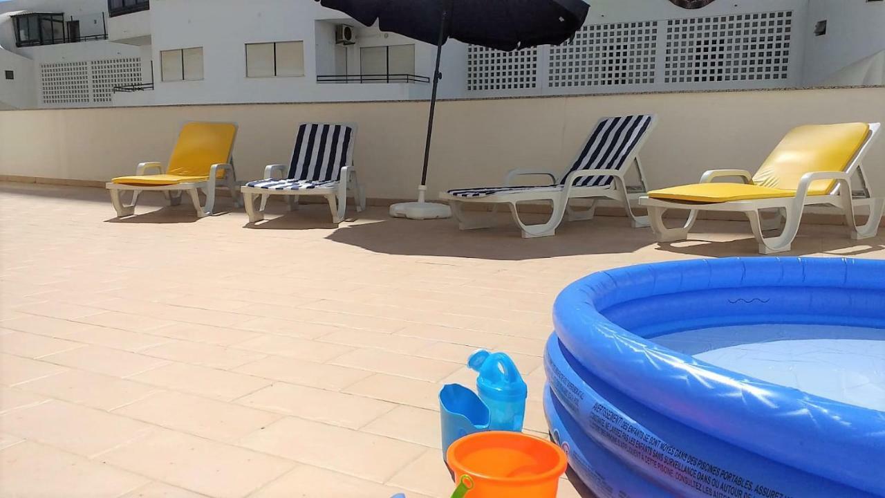 T2 Tahiti - Terraco, Familiar, Garagem, Wifi Lägenhet Quarteira Exteriör bild