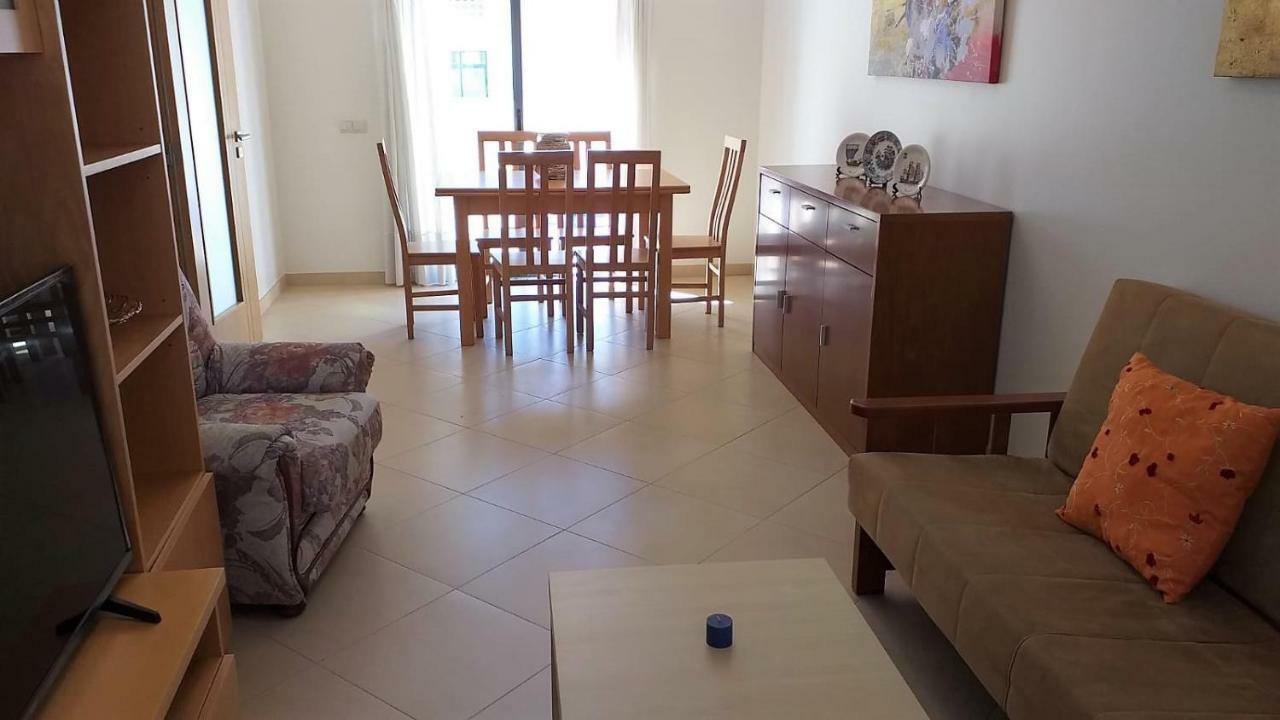 T2 Tahiti - Terraco, Familiar, Garagem, Wifi Lägenhet Quarteira Exteriör bild
